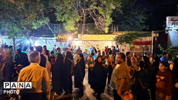 برنامه‌های فرهنگی و هنری در مسیر چهارراه نخریسی تا چمن