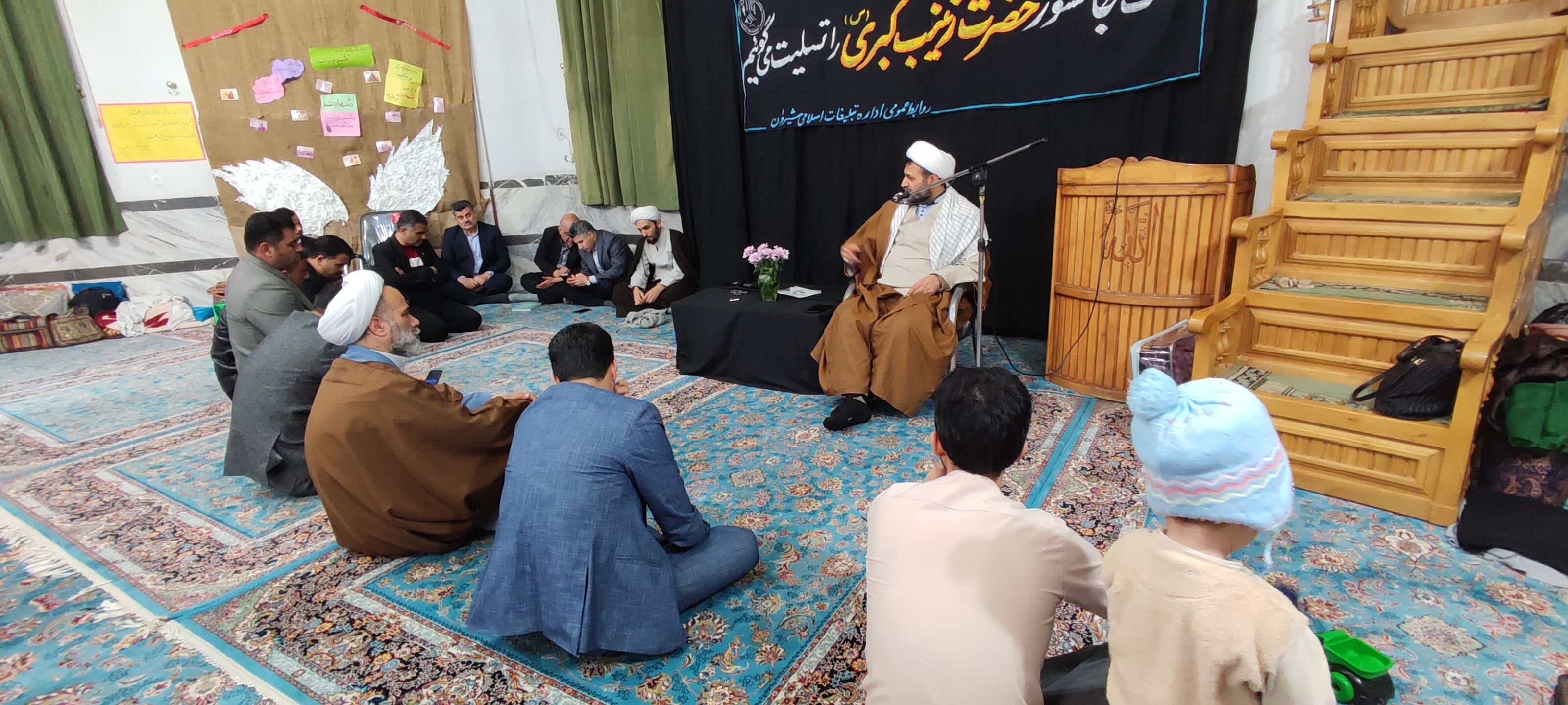حضور ۷۲ دانش‌آموز دختر معتکف به نیت ۷۲ شهید کربلا در مسجد باب الحوائج شیروان