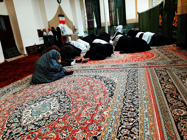 برگزاری نماز جمعه در غلامان