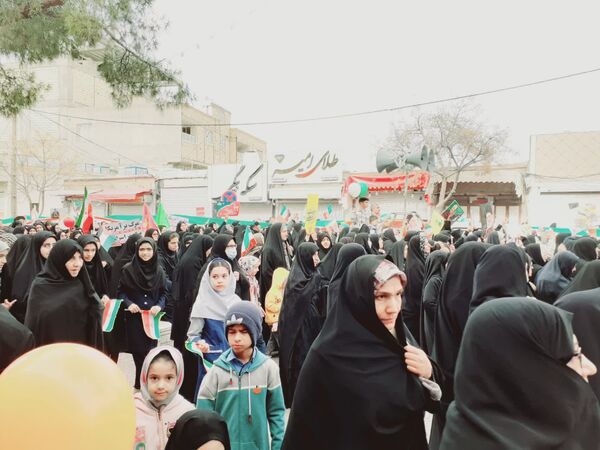 نی‌ریز، میزبان حماسه حضور