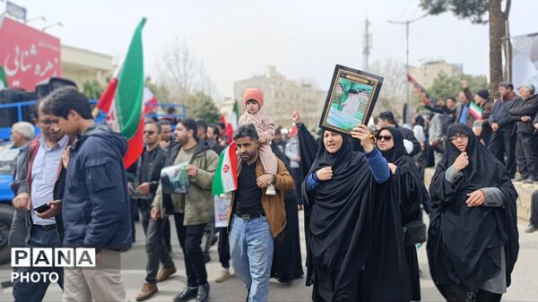 حضور حماسی مردم در راهپیمایی روز قدس در نیشابور 