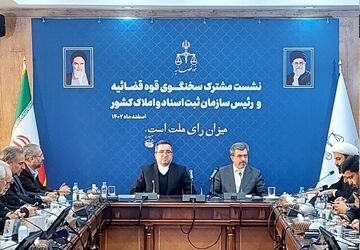 با هرگونه اراده مخل در امر انتخابات برخورد می‌کنیم