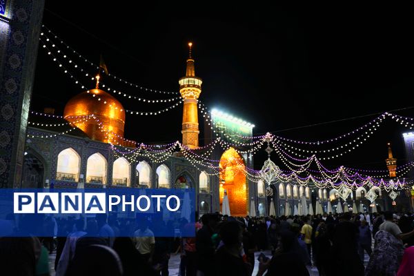 عید امامت در حرم امام رضا(ع)