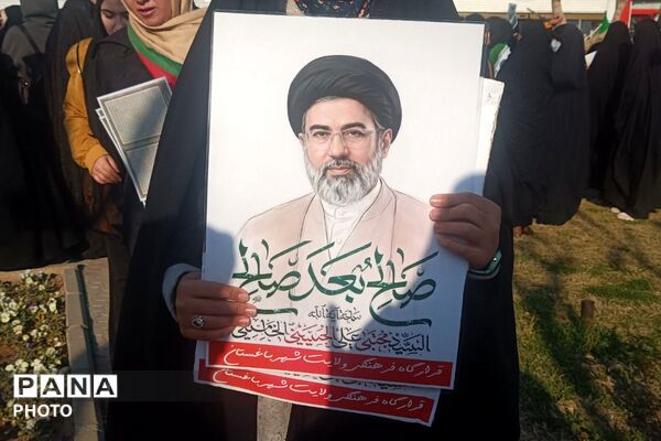 دست خدا بر سر ماست خامنه ای رهبر ماست 