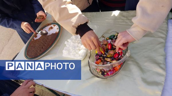 جشن ولادت امام زمان (عج)در مدرسه عزت طلایی