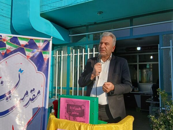 افتتاحیه طرح همیاران معلم در دبیرستان دخترانه فاطمیه