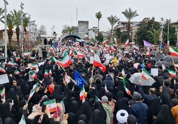 ایران مقتدر، ملت پیروز»؛ حماسه حضور انقلابی مردم رشت در ۲۲ بهمن