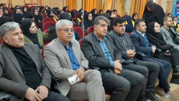 گردهمایی منتخبین شوراهای دانش‌آموزی بویراحمد در یاسوج