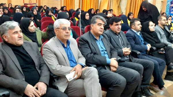 گردهمایی منتخبین شوراهای دانش‌آموزی بویراحمد در یاسوج