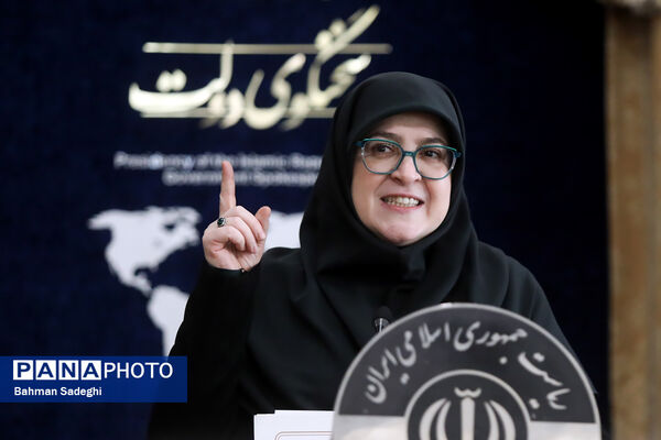 اولین نشست خبری سخنگوی دولت چهاردهم