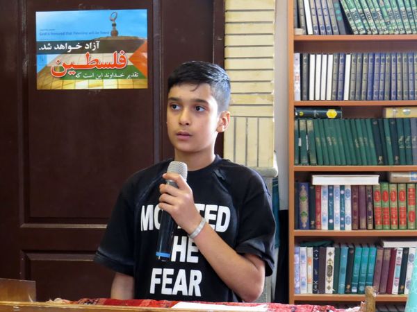 نماز جمعه عبادی و سیاسی در شهر غلامان