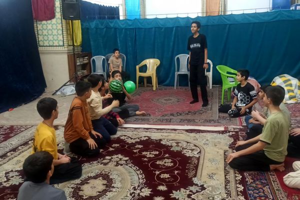 اعتکاف دانش‌آموزی در مساجد شیراز