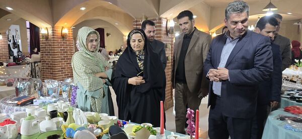 برپایی بازارچه نوروزی ارغوان در فاروج