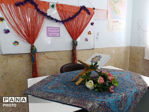 طنین قرآن، عترت و نماز در مشهدمرغاب