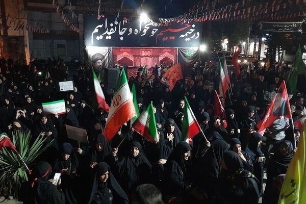 حضور پرشور مردم در اجتماع مردمی؛ جلوه‌ای از همبستگی و وحدت ملی