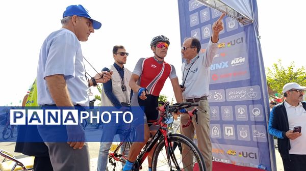  اولین روز مسابقات دوچرخه‌سواری پیشکسوتان سراسر کشور