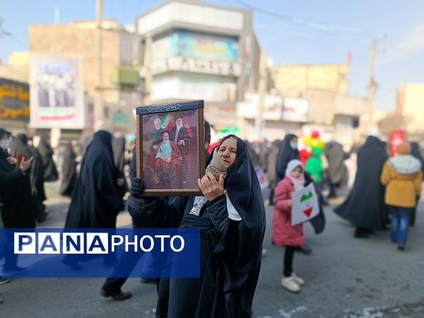 راهپیمایی ۲۲ بهمن در شهرستان قدس  