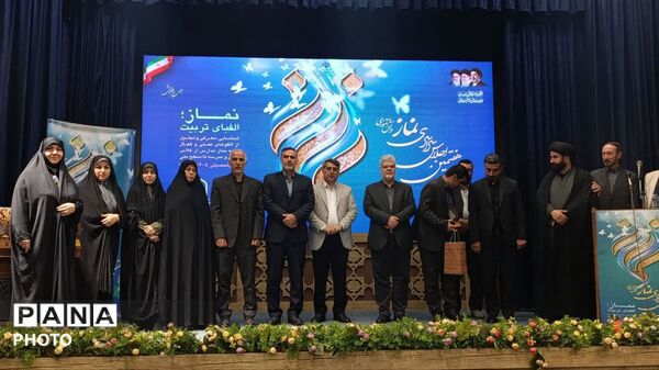 هفتمین اجلاس سراسری نماز دانش آموزی تهران؛ روایت همدلی و تجلیل از برگزیدگان مسیر نماز