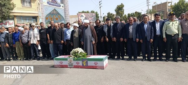 وداع باشکوه مردم با پیکر شهید «علی‌اصغر نورانی»