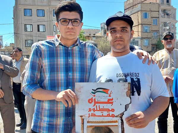 راهپیمایی روز قدس با حضور مدیرکل آموزش و پرورش شهرستان‌های تهران در کهریزک 