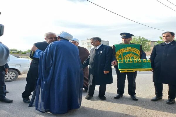استقبال از خادمان حرم مطهر امام رضا( ع) در شهرستان فاروج 