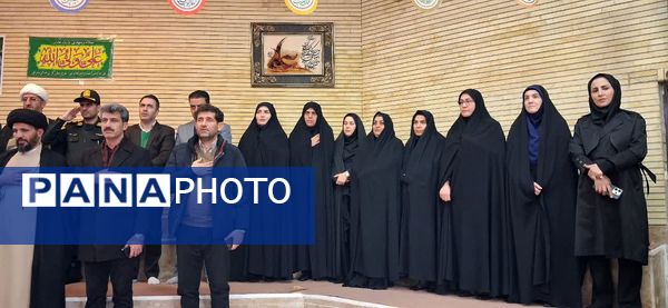 نواختن زنگ زورخانه ای و پهلوانی در شهرستان سلسله 