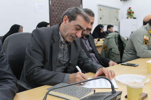 جلسه شورای اداری در شهرستان فاروج 