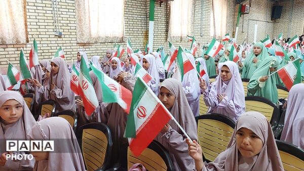 فصل نو در پیمان با معبود؛ کلاس سومی های رخ در جشن تکلیف