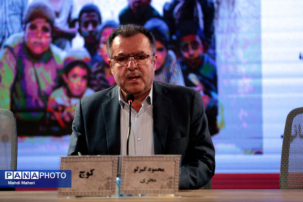 نشست نقد و بررسی فیلم «کوچ» در چهل و چهارمین جشنواره ملی فیلم فجر