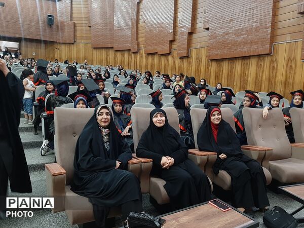 جشن فارغ‌التحصیلی مدرسه شهید جواهری۲ 