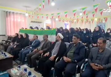 گرامیداشت هفته «ماها» با محوریت هویت فرهنگی در دبیرستان استعدادهای درخشان گناوه