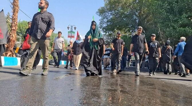 به خون‌خواهیِ فریادِ عدالتی که در تنگنای گلو، نیزه را تاب آورد