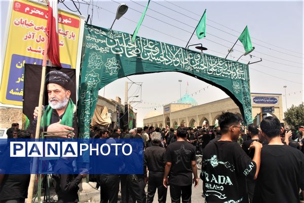 جلوه‌های باشکوه عزاداری روز عاشورا در قم