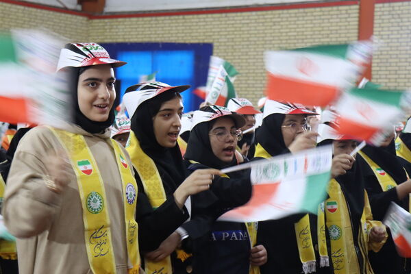 جشن نیکوکاری در مدرسه شهید حدادی تبریز