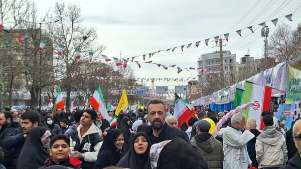 راهپیمایی ۲۲ بهمن در کرج 