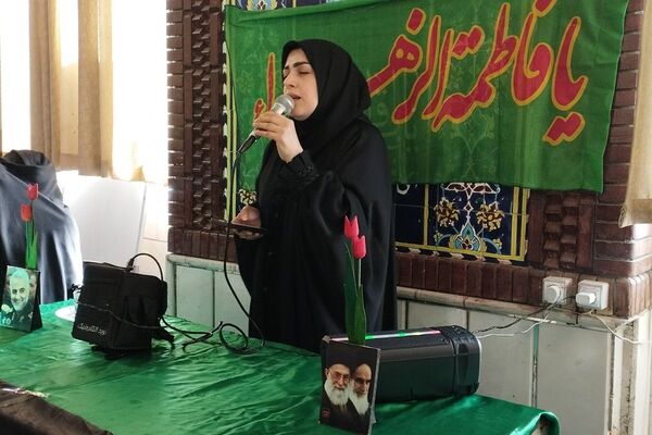 مراسم سوگواری ایام فاطمیه در دبستان موسی‌بن‌جعفر(ع) بهارستان‌دو