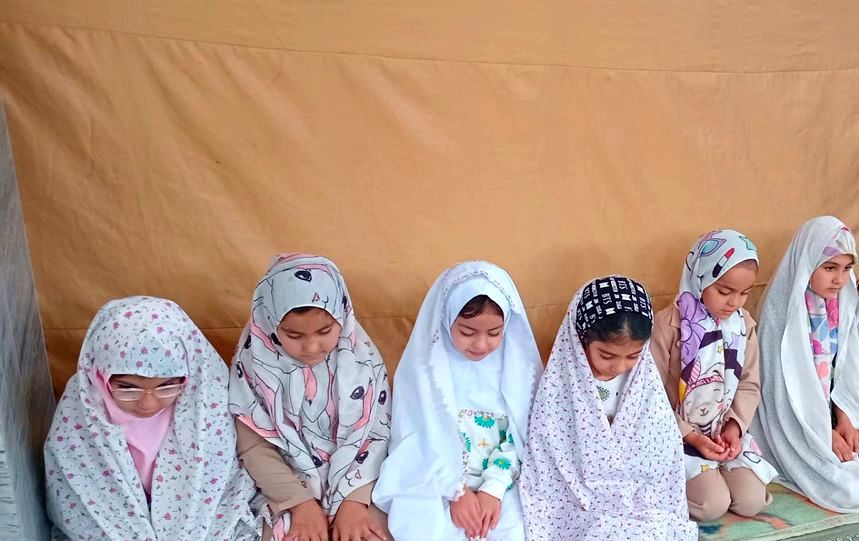 نمازی از جنس حضور نونهالان 