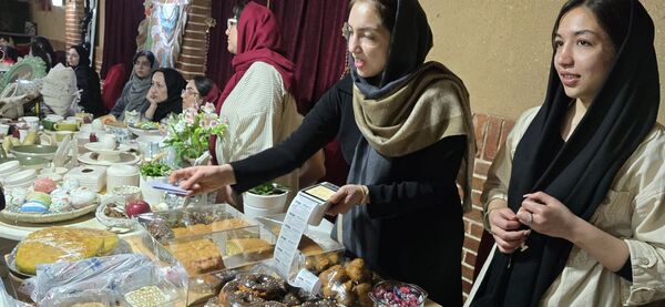 برپایی بازارچه نوروزی ارغوان در فاروج