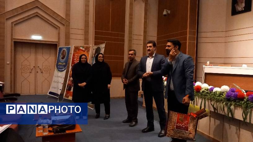 همایش مشاوره کنکور در بجنورد