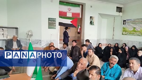 جلسه انجمن اولیا و مربیان مدرسه شهید مصطفی خمینی جاورده