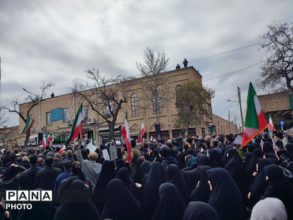 قاب پانا میزبان مراسم تشییع پیکر شهدا نیشابور 