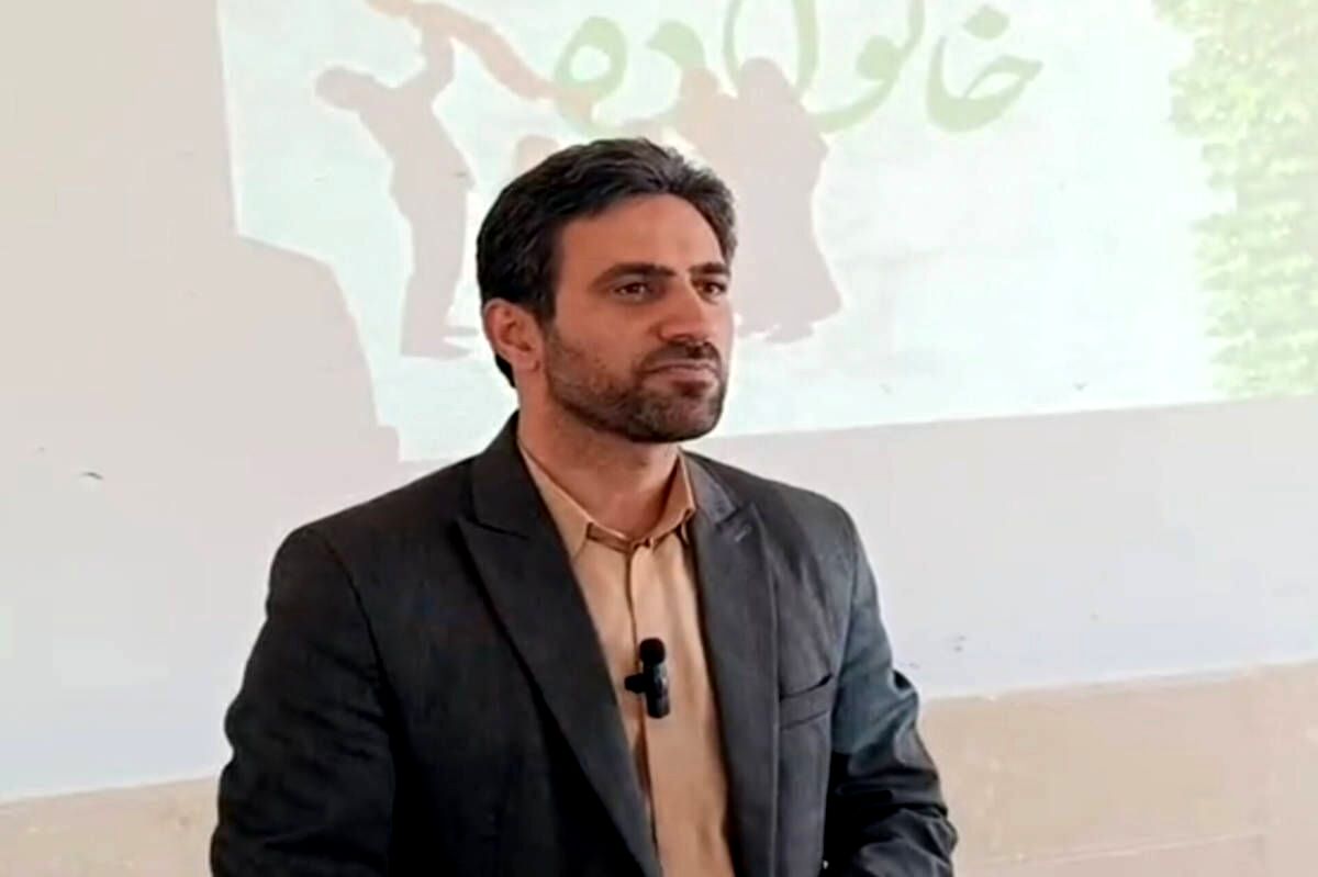 تلاش مداوم و منظم به موفقیت در تحصیل منجر می‌شود