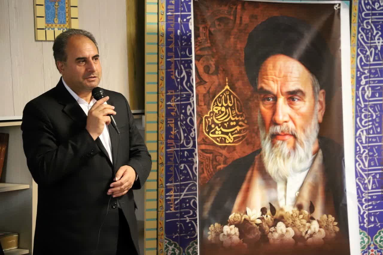 مراسم سالگرد ارتحال امام راحل در اداره‌کل آموزش و پرورش آذربایجان شرقی