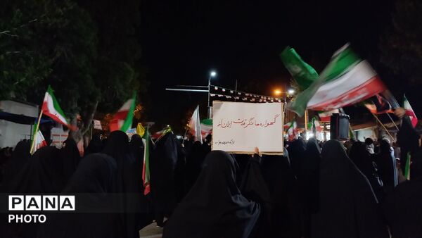 گام‌های که با به عشق وطن برداشته می شوند، همه زیر سایه پرچم الله هستند