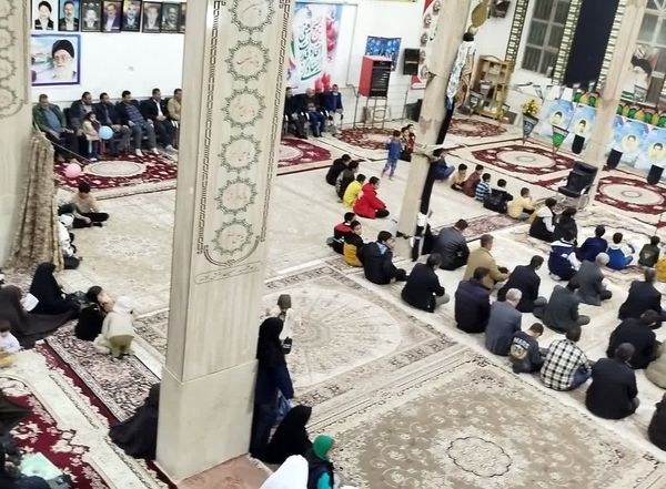 جشن سالروز پیروزی انقلاب اسلامی در  حسینیه روستای مهدی آباد خلیل آباد 