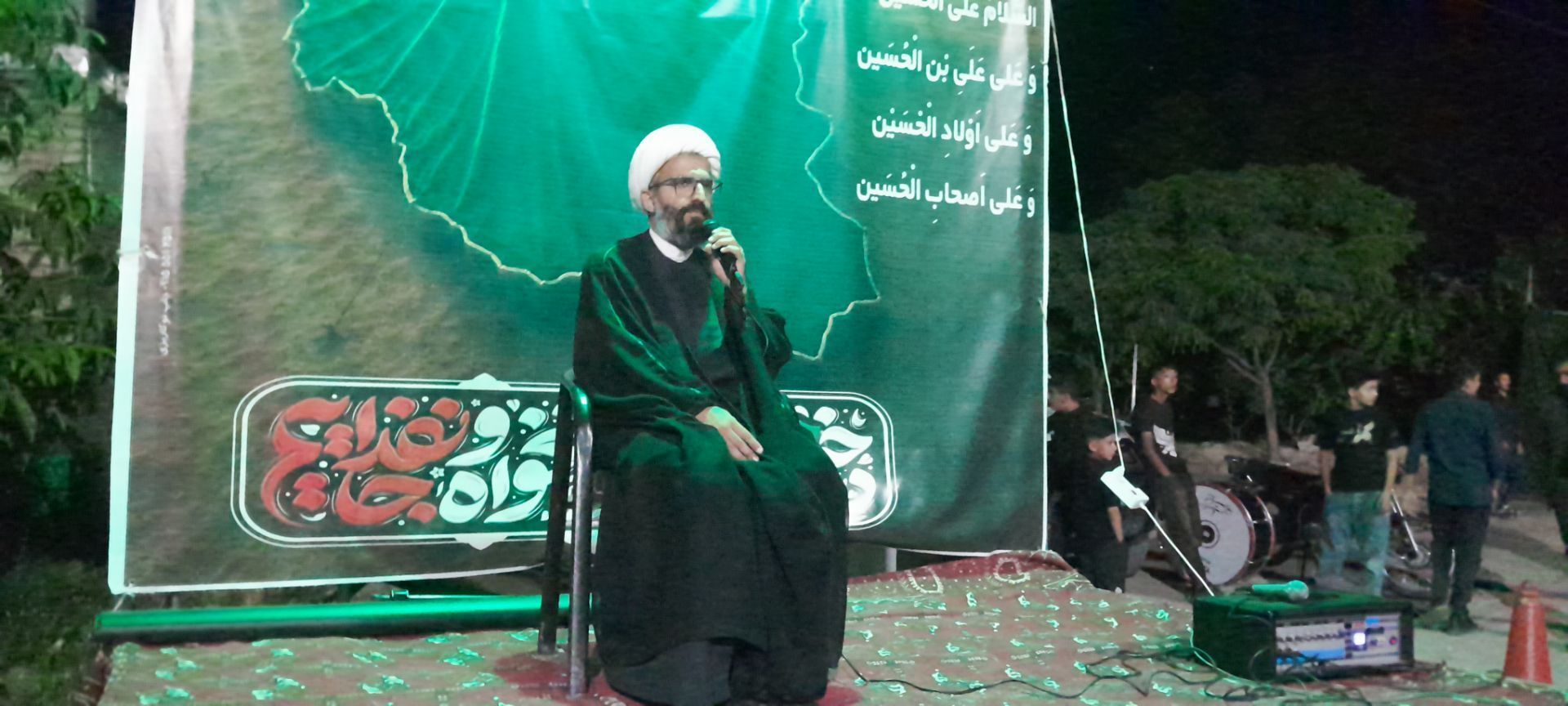 عزاداری و زنجیر زنی  شب هفتم ماه محرم در حسینیه شهدای شهر بار  