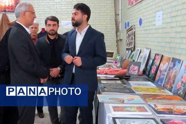 افتتاحیه هفته ماها و جشنواره فرهنگی هنری امید فردا