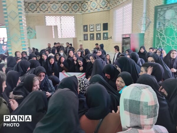 باز هم خون مقدس شهید همه را برای بدرقه فرا خواند