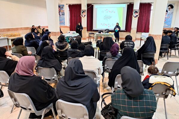 کارگاه توانمندسازی دبیران درس تفکر و سبک زندگی در پردیس