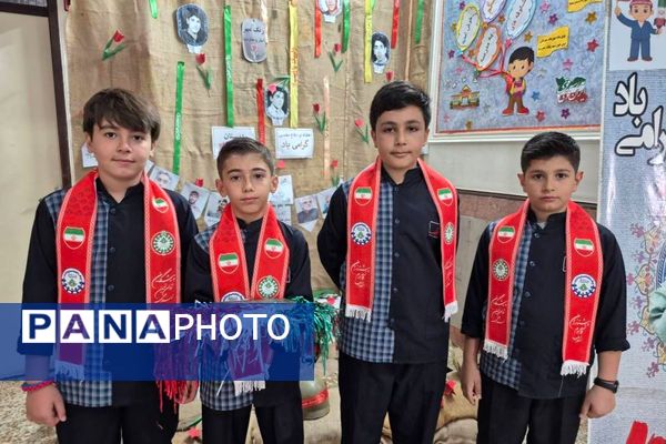 از درس تا دفاع مقدس،دانش آموزان پای کار یاد شهدا با طنین صدای زنگ مقاومت و ایثار 